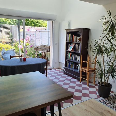 Chambre Privee Chez L'Habitant En Colocation Dans Agreable Maison Avec Jardin - A Private Room In A Shared House With Garden Bordeaux Exteriör bild