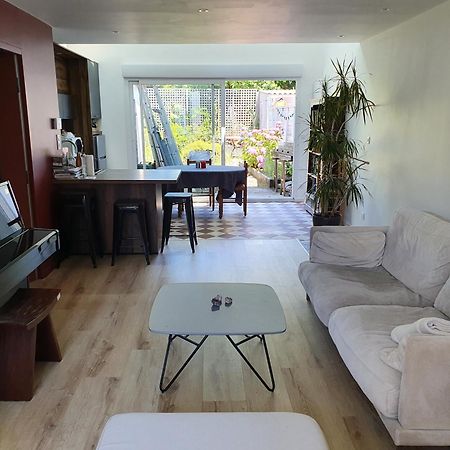 Chambre Privee Chez L'Habitant En Colocation Dans Agreable Maison Avec Jardin - A Private Room In A Shared House With Garden Bordeaux Exteriör bild